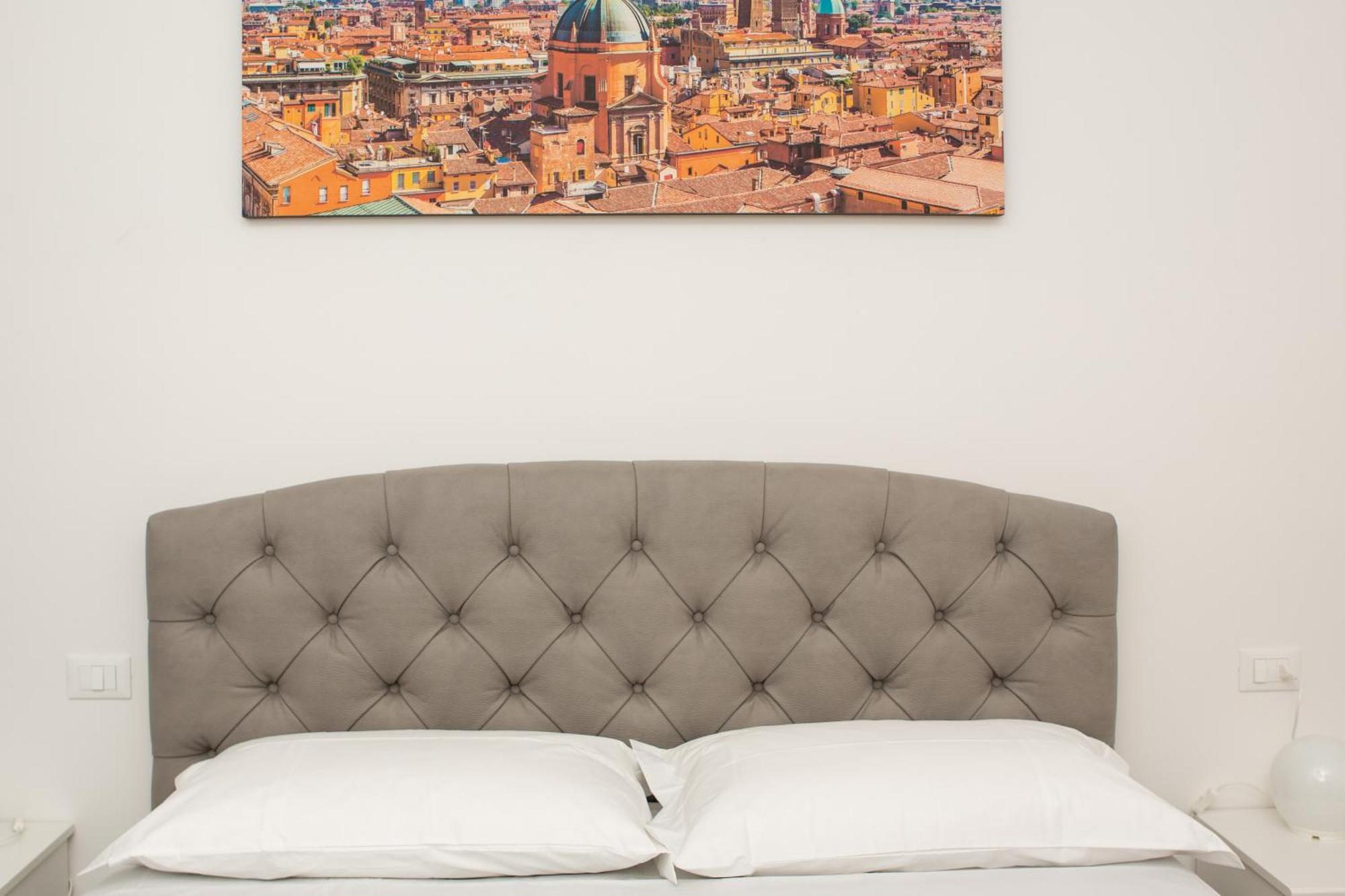 Bologna Homes Luaran gambar